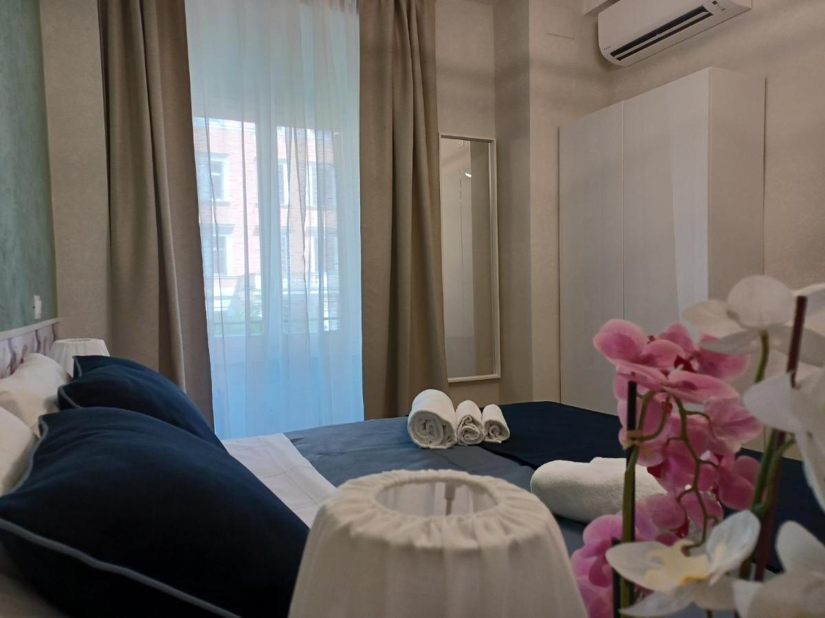 Little Rose Haven, Rome